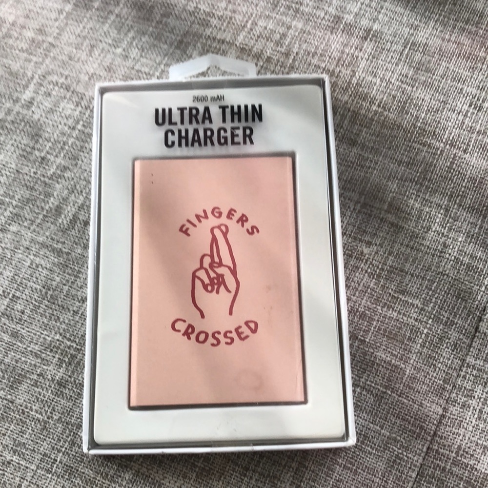 Ultra thin charger